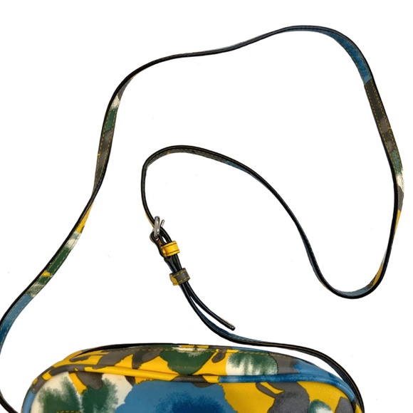 Marc by Marc Jacobs Sally Jerrie Rose Convertible Floral Crossbody Bag / Clutch - Picture 14 of 16